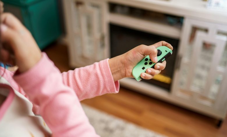 Using play as a reward in positive dog training