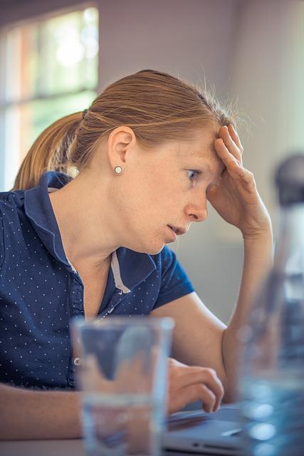 Identifying Behavioral Changes Linked to Early Stress